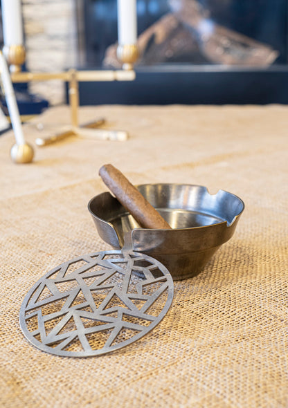 Handmade Brass Ashtray, Brass Ashtray, Vintage Style Ashtray, Decorative Ashtray, Brass Ashtray for Cigar / Cigarette