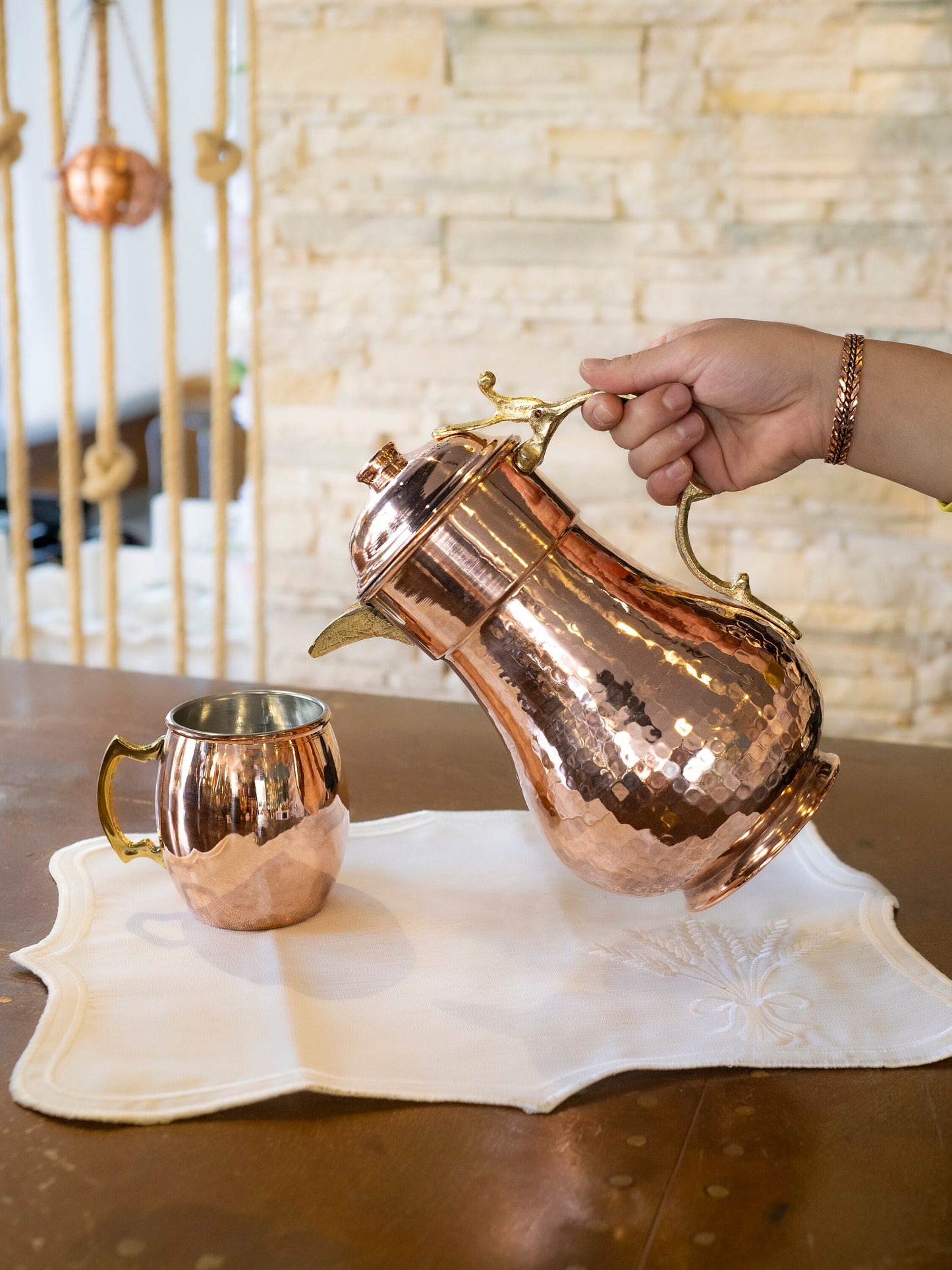 Handmade Hammered Copper Pitcher 2 Liters, Vintage Copper Pitcher, Unique Copper Pot, Copper Kitchen Decor